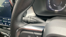 Volvo Xc40 2.0 T4 Momentum Pro 5dr AWD Geartronic Petrol Estate